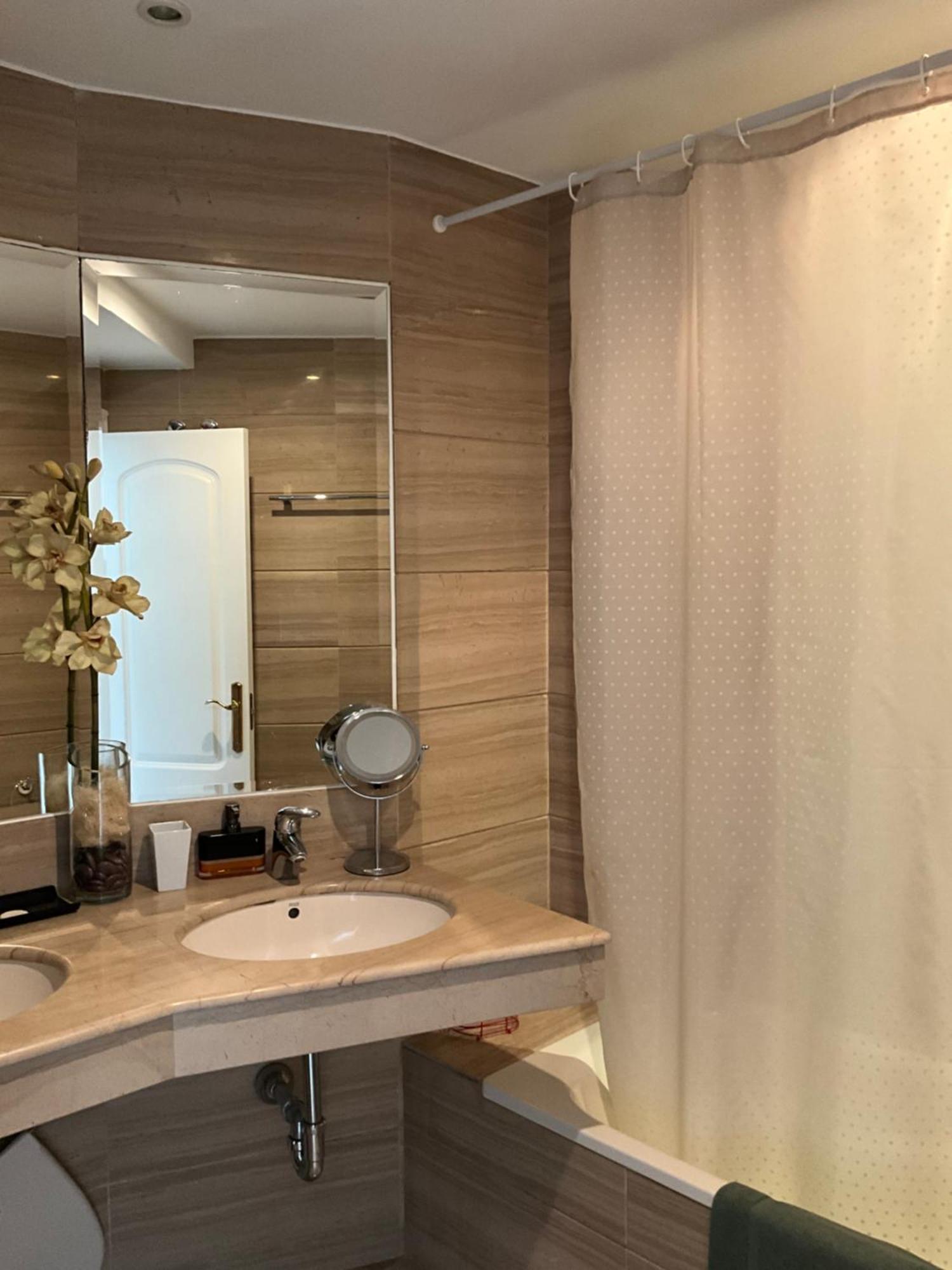 First Line Sea Apartment By Oliva Estepona Eksteriør billede